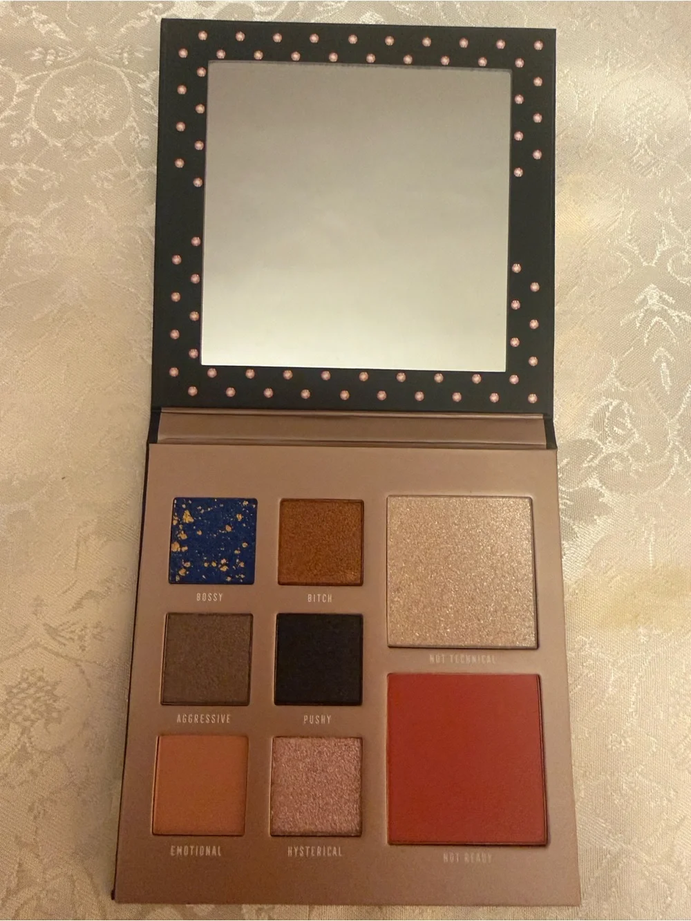 BOSSY Vegan Travel-Friendly 8-Pan Eyeshadow, Blush & Highlighter Palette